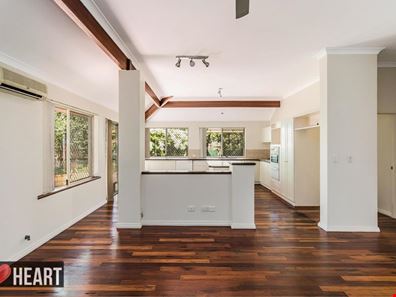 12 Hatch Place, Bibra Lake WA 6163