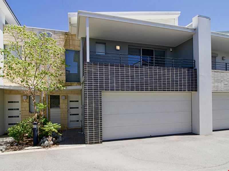 17/2 Louvre Way, Baldivis WA 6171