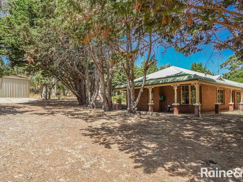 16 Bouvard Drive, Bouvard WA 6211