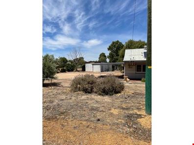 11 LUKIN STREET, Beverley WA 6304