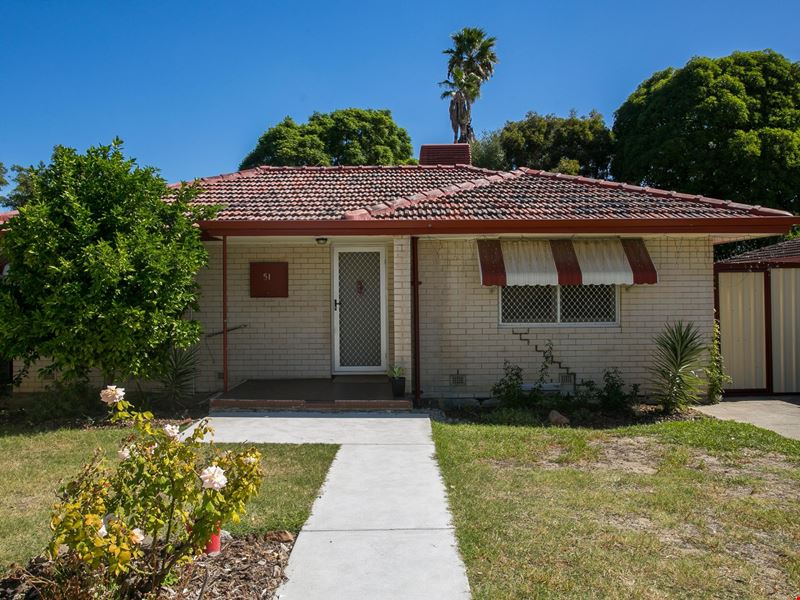 51 Sturtridge Road, Lockridge WA 6054