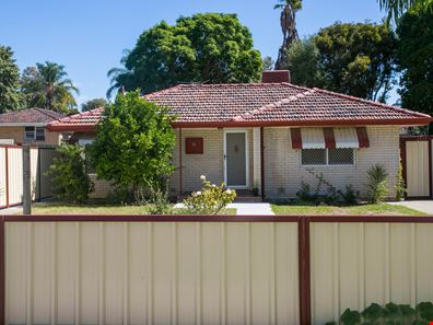 51 Sturtridge Road, Lockridge WA 6054