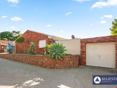 17/304 Preston Point Road, Attadale WA 6156