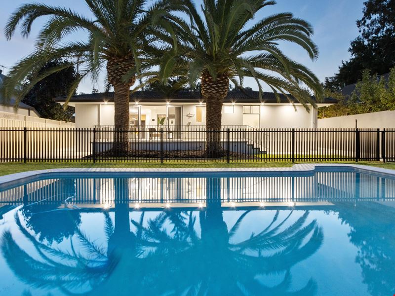38 Mount Henry Road, Salter Point