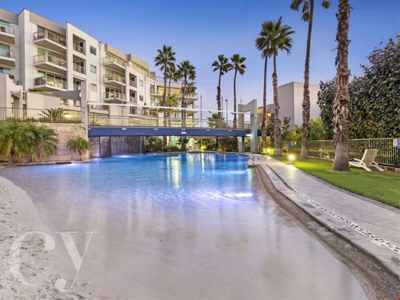 R102/183 West Coast Highway, Scarborough WA 6019