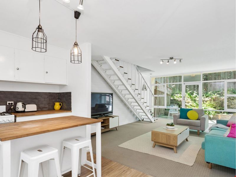 2/2A Marita Road, Nedlands