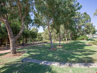 12 Denison Link, Millbridge WA 6232