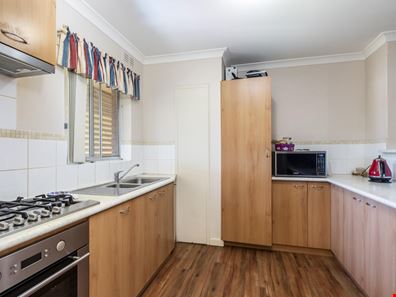 29-4 Juliet Road, Coolbellup WA 6163