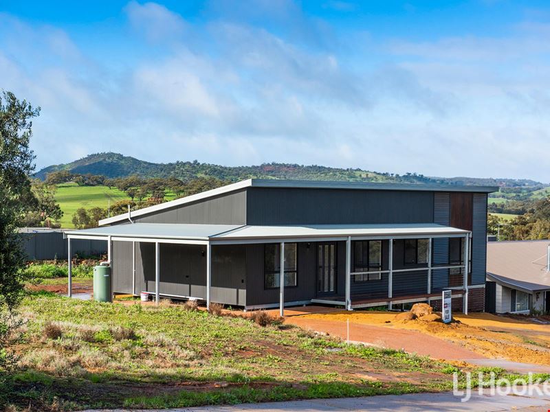 8 Rayner Loop, Toodyay WA 6566