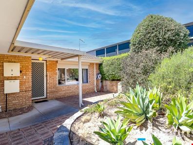 9 Fosbery Court, Wanneroo WA 6065