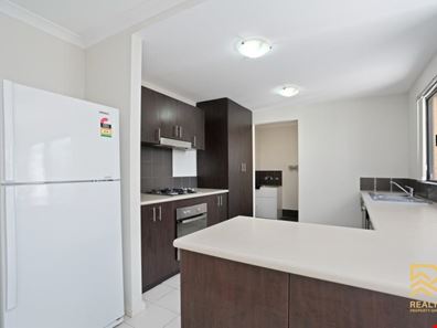 3/6 Hogarth Street, Cannington WA 6107