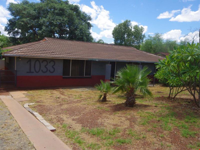1033 Gungarri Circuit, Tom Price WA 6751