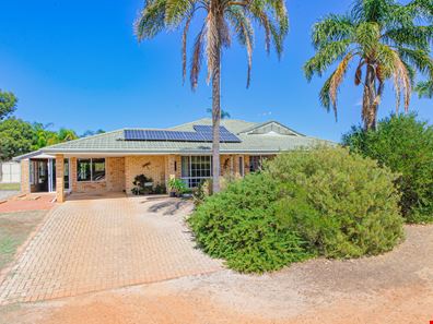 13 Fraser Close, Muchea WA 6501