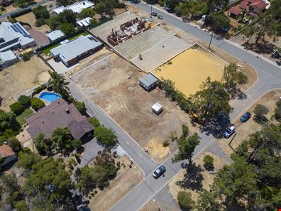 5/4 Seaview Terrace, Kalamunda WA 6076