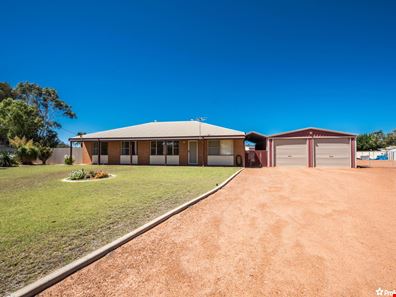 6 Zenobia Place, Woorree WA 6530