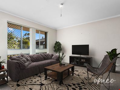 35 Leaside Way, Spearwood WA 6163