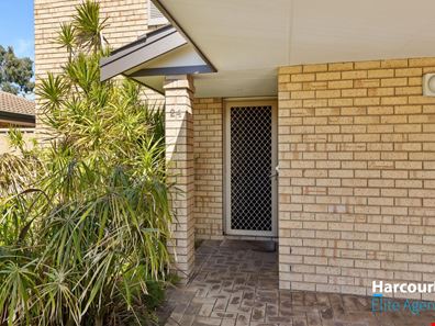 24/6-8 Sepia Court, Rockingham WA 6168