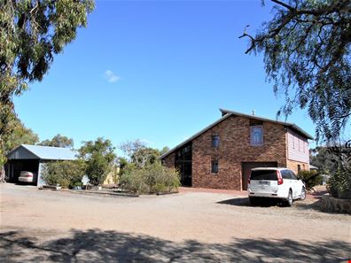 6 Schultz Road, Katanning WA 6317