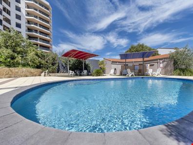14/6A Valley Road, Halls Head WA 6210
