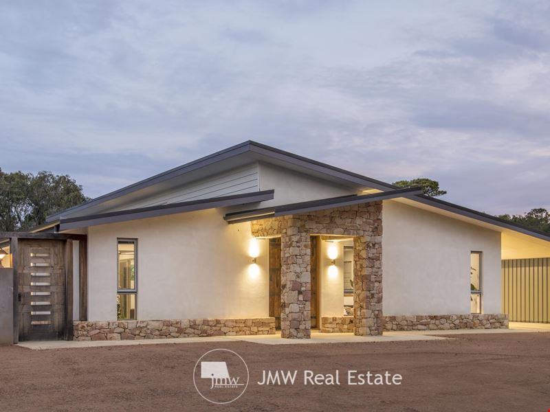 77 Marrinup Drive, Yallingup WA 6282