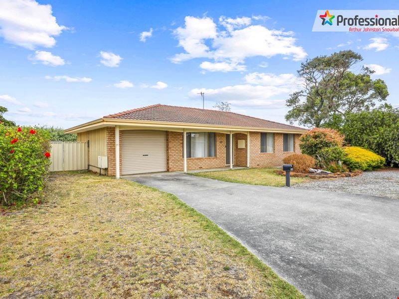 1/69 Sierra Crs, Orana WA 6330