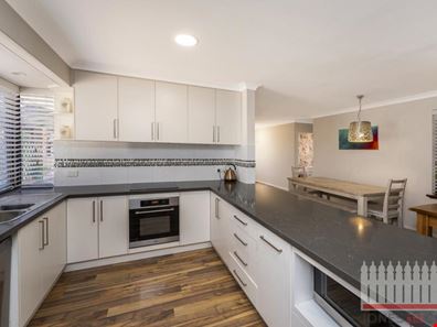 36 Walkington Way, Eden Hill WA 6054