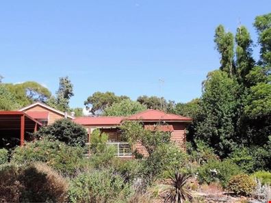 43 Inglis Street, Boyup Brook WA 6244