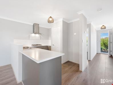 8/28 Irrawaddy  Drive, Greenfields WA 6210