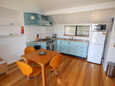 1A + 1B Brazier Street, Esperance WA 6450