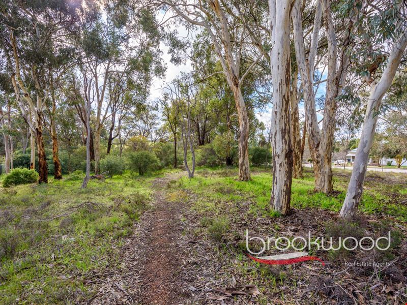 30 St George Street, Bakers Hill WA 6562