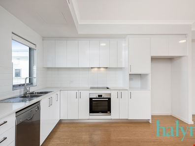 24/271 Selby Street, Churchlands WA 6018