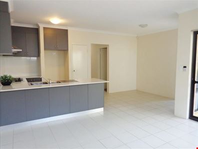 10 Skeit Road, Darch WA 6065