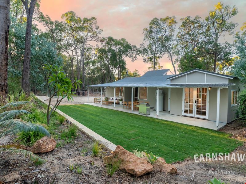 745 Helena Terrace, Sawyers Valley WA 6074