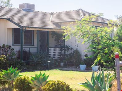 4 Muscat Street, Merredin WA 6415