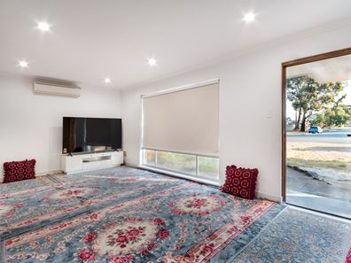 9 Dunnell Street, Maddington WA 6109
