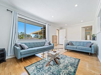 14 Allinson Drive, Girrawheen WA 6064