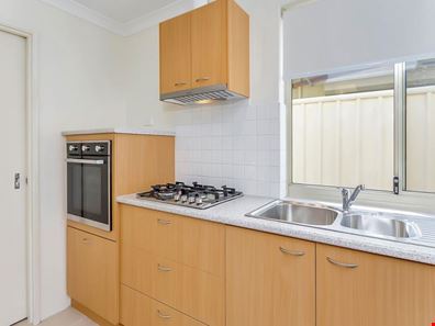 144 / 99 Burslem Drive, Maddington WA 6109