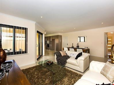 61/11A Denver Rise, High Wycombe WA 6057