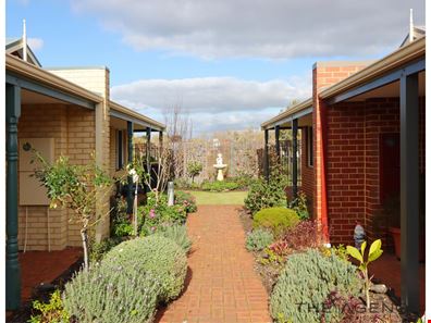 10/58 Canna Drive, Canning Vale WA 6155