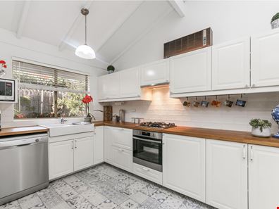 18/6 Edeline Street, Spearwood WA 6163