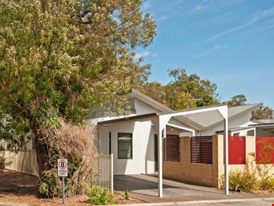 1/20 Grove Street West, Little Grove WA 6330