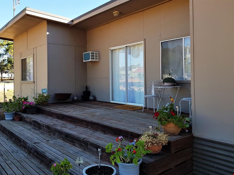 44 Manser Street, Kukerin WA 6352