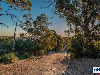 14 Dirk Road, Bullsbrook WA 6084