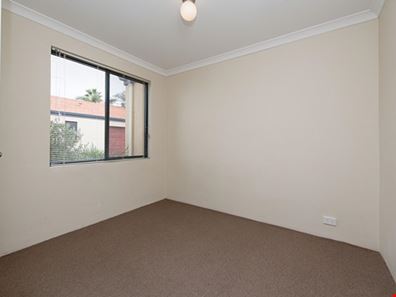7/3 Stoke Place, Morley WA 6062