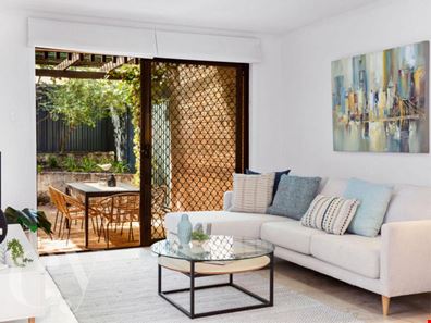 4/5 Elliott Road, Claremont WA 6010