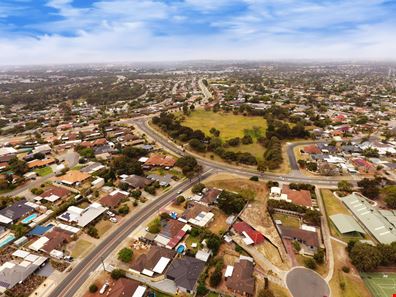 17a Roderick Court, Heathridge WA 6027