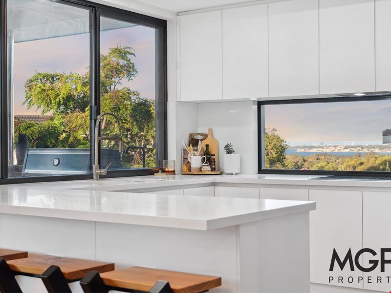 28C Swan Road, Attadale WA 6156