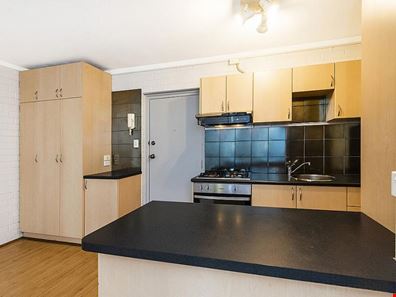 34/4 Dover Court, Mosman Park WA 6012