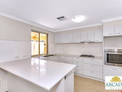 29 / 99 Burslem Drive, Maddington WA 6109