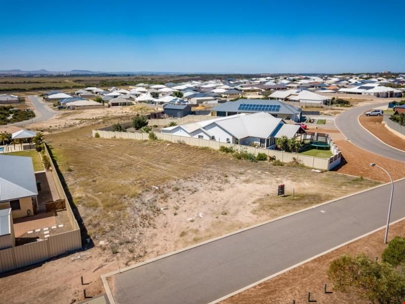 14 Defiance Corner, Wandina WA 6530